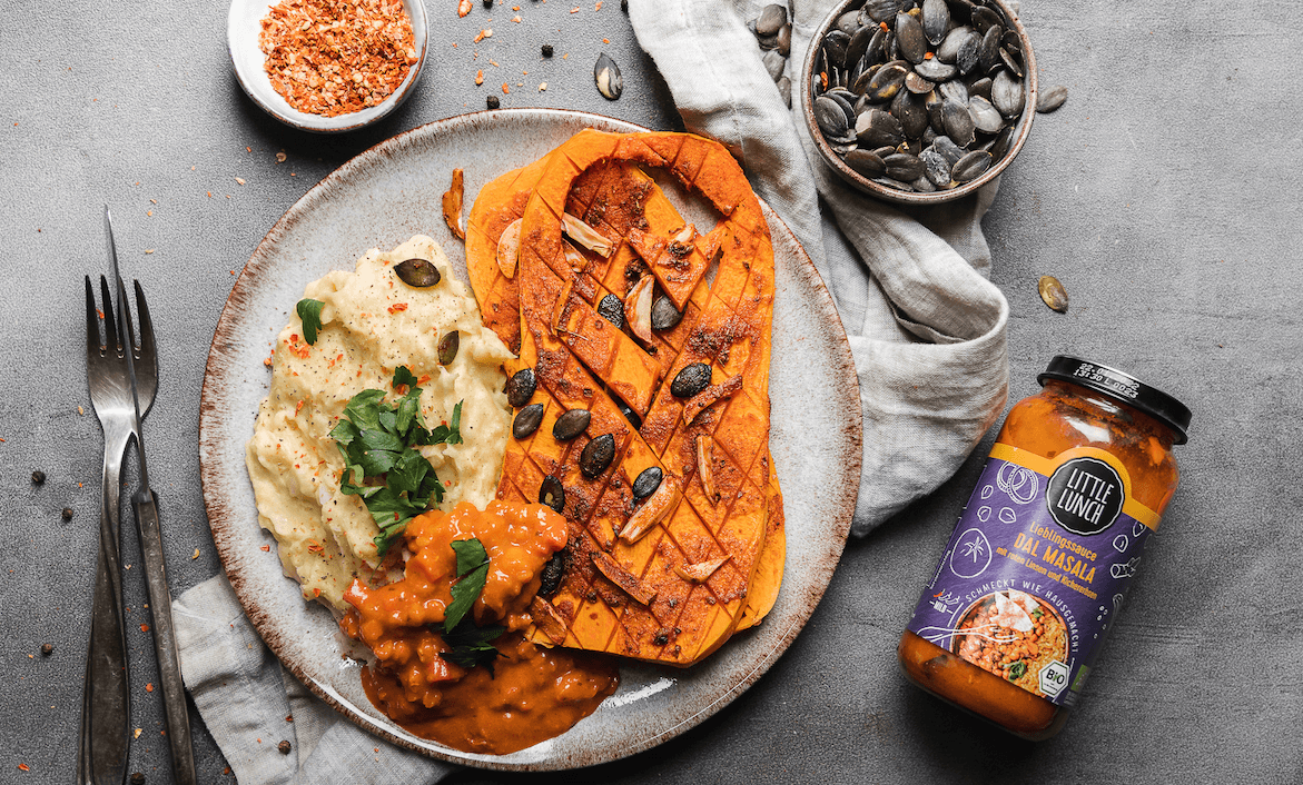 Rezept: Ofenkürbis mit Kartoffel-Blumenkohlpüree