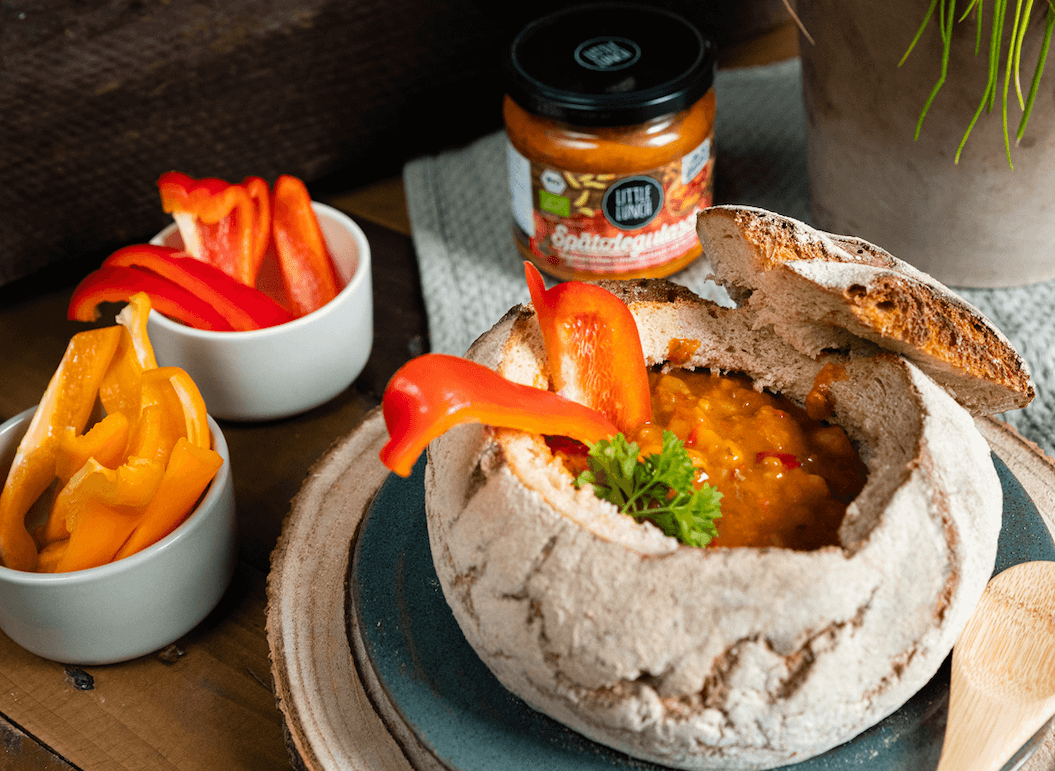 Hüttenrezepte: Gulasch im Brotlaib