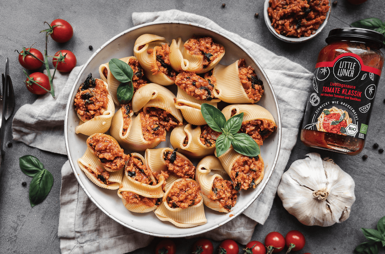 Rezept: Muschelnudeln gefüllt mit veganer Bolognese