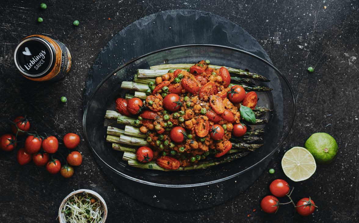 Rezept: Gebackener Spargel mit Dal Masala