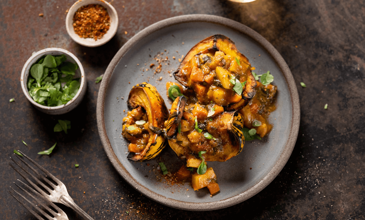 Rezept: Ofenkürbis mit Spinatfüllung Rezept Gebackener Ku rbis mit Spinatfu llung 1